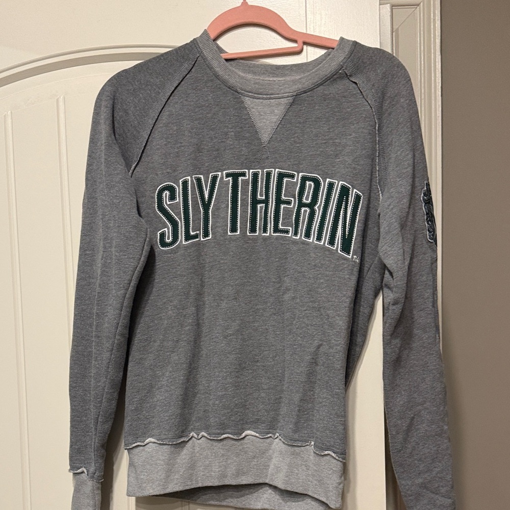 Harry Potter Slytherin Gray Women's Sweater